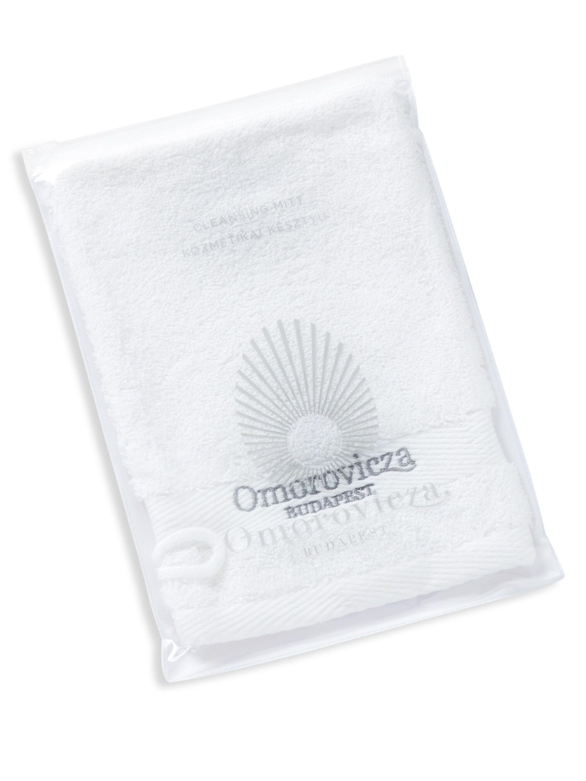 Omorovicza Women's Cleansing Mitt
