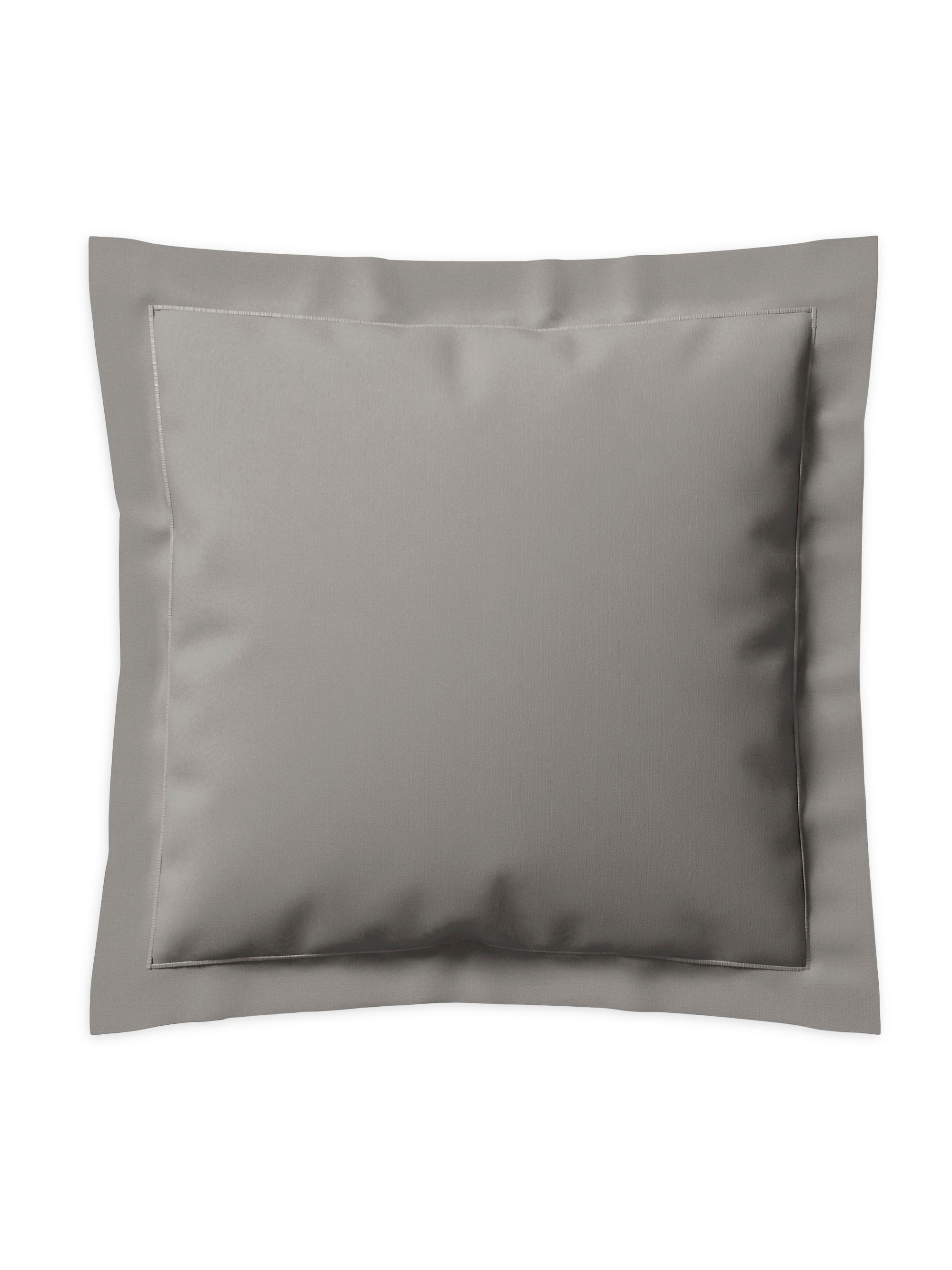 Anne de Solène Vexin Iris Euro Sham - Brume European