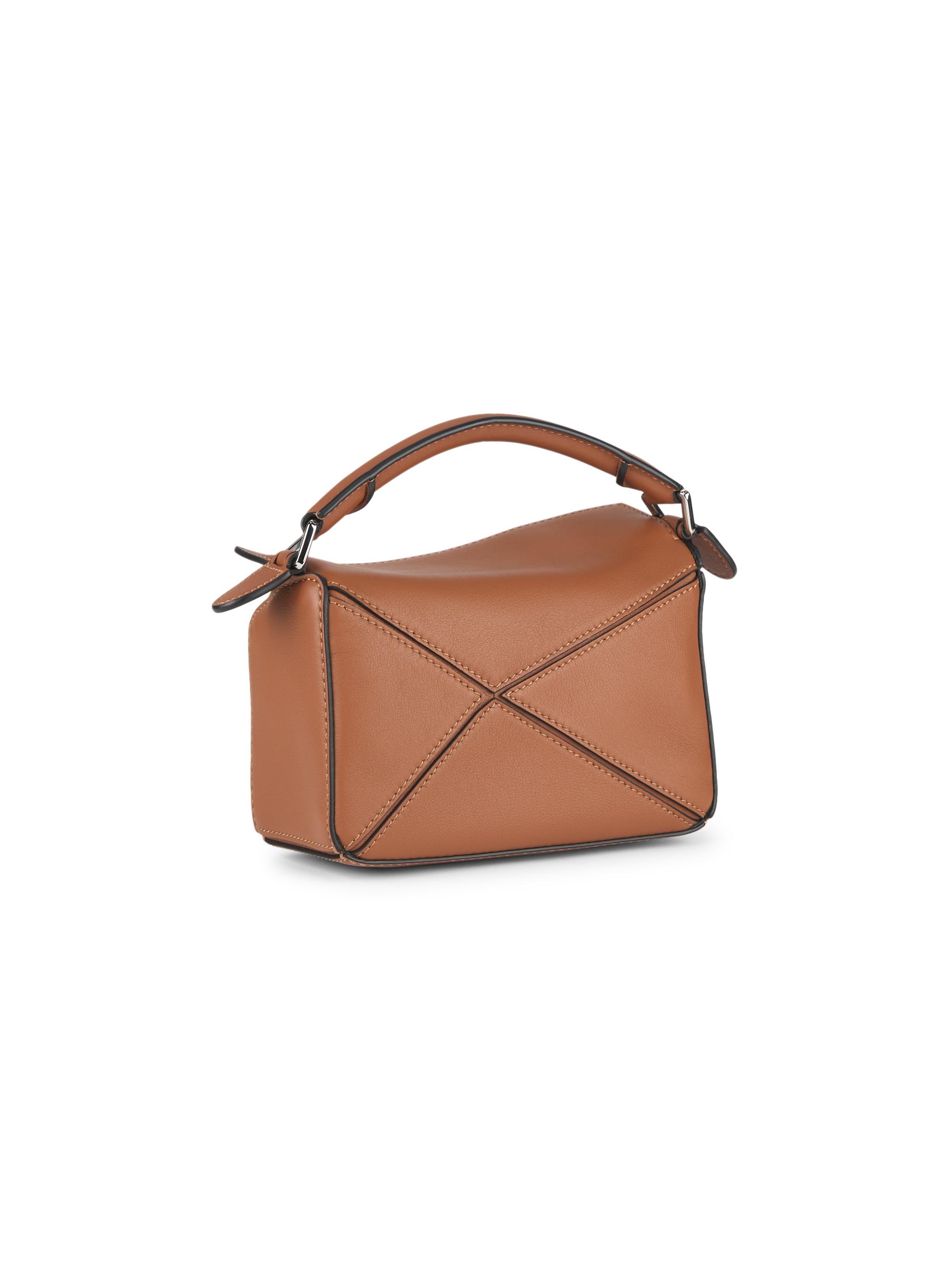 LOEWE★ミニバッグ LOEWE Mini Puzzle Leather Bag | Saks Fifth Avenue