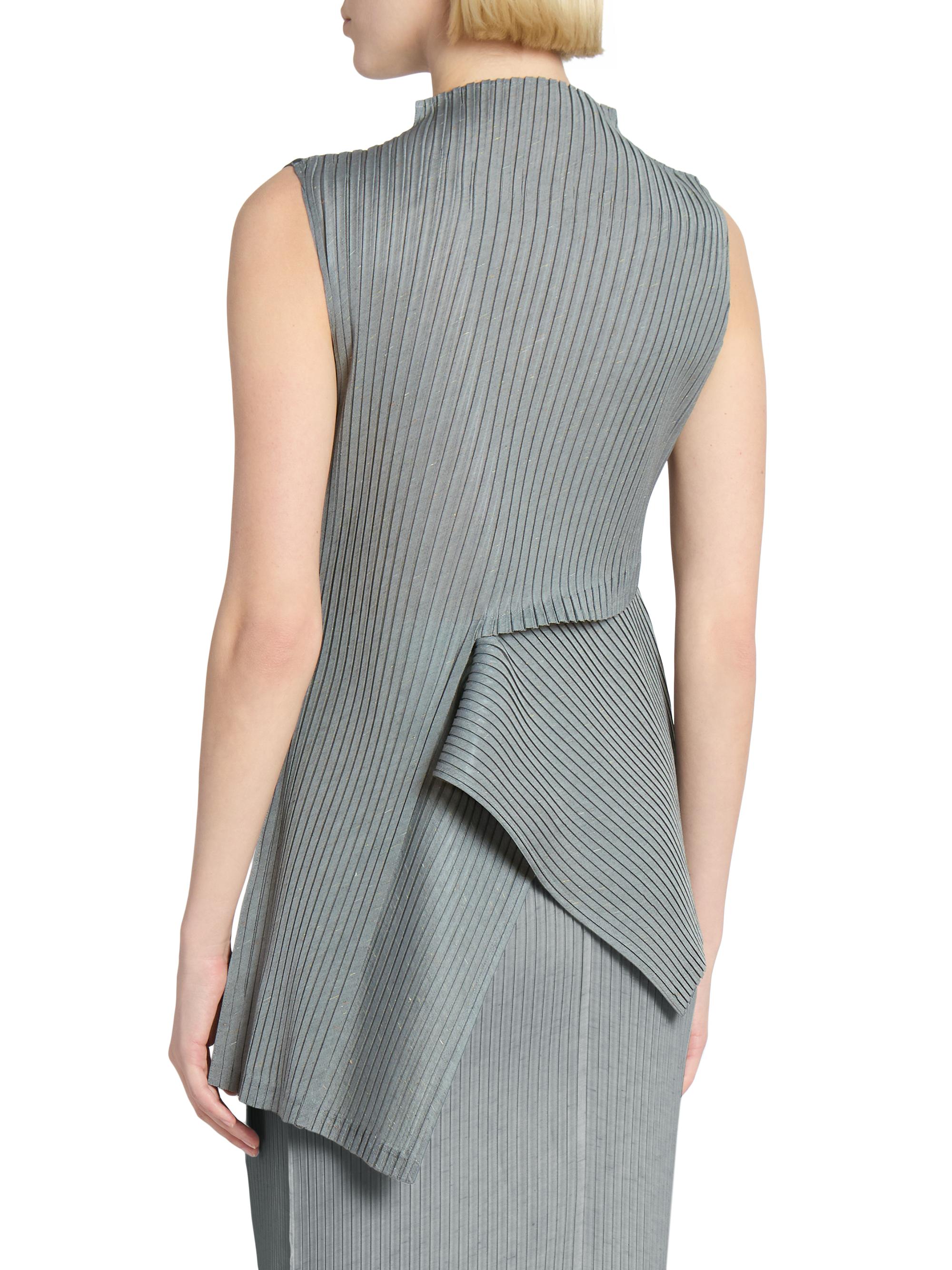 Issey Miyake Restore Blend Pleats Asymmetric Sleeveless Shirt