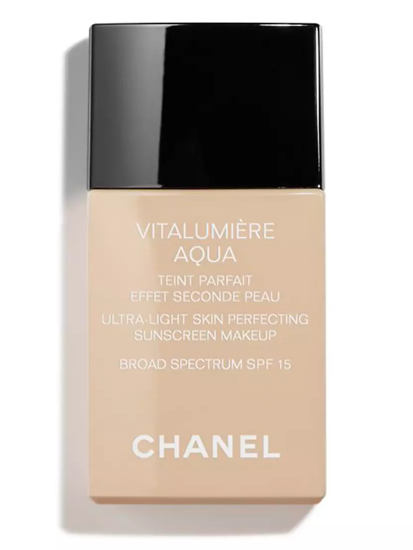 Chanel Vitalumiere Fluide Makeup
