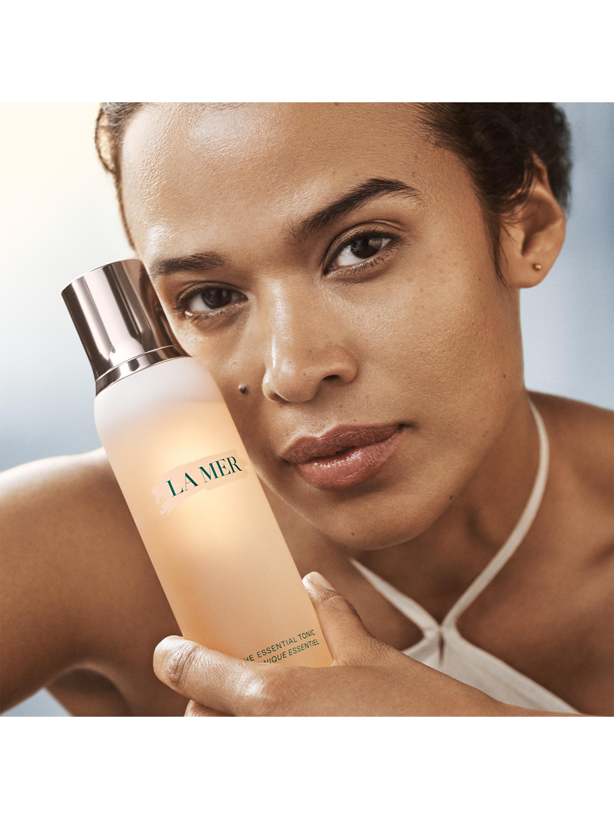 La Mer The Essential Tonic | Saks Fifth Avenue