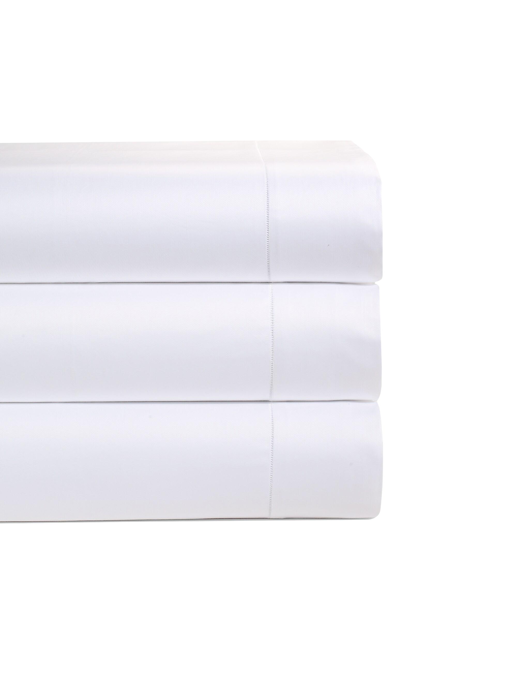 Sferra Milos Fitted Sheet - White Queen