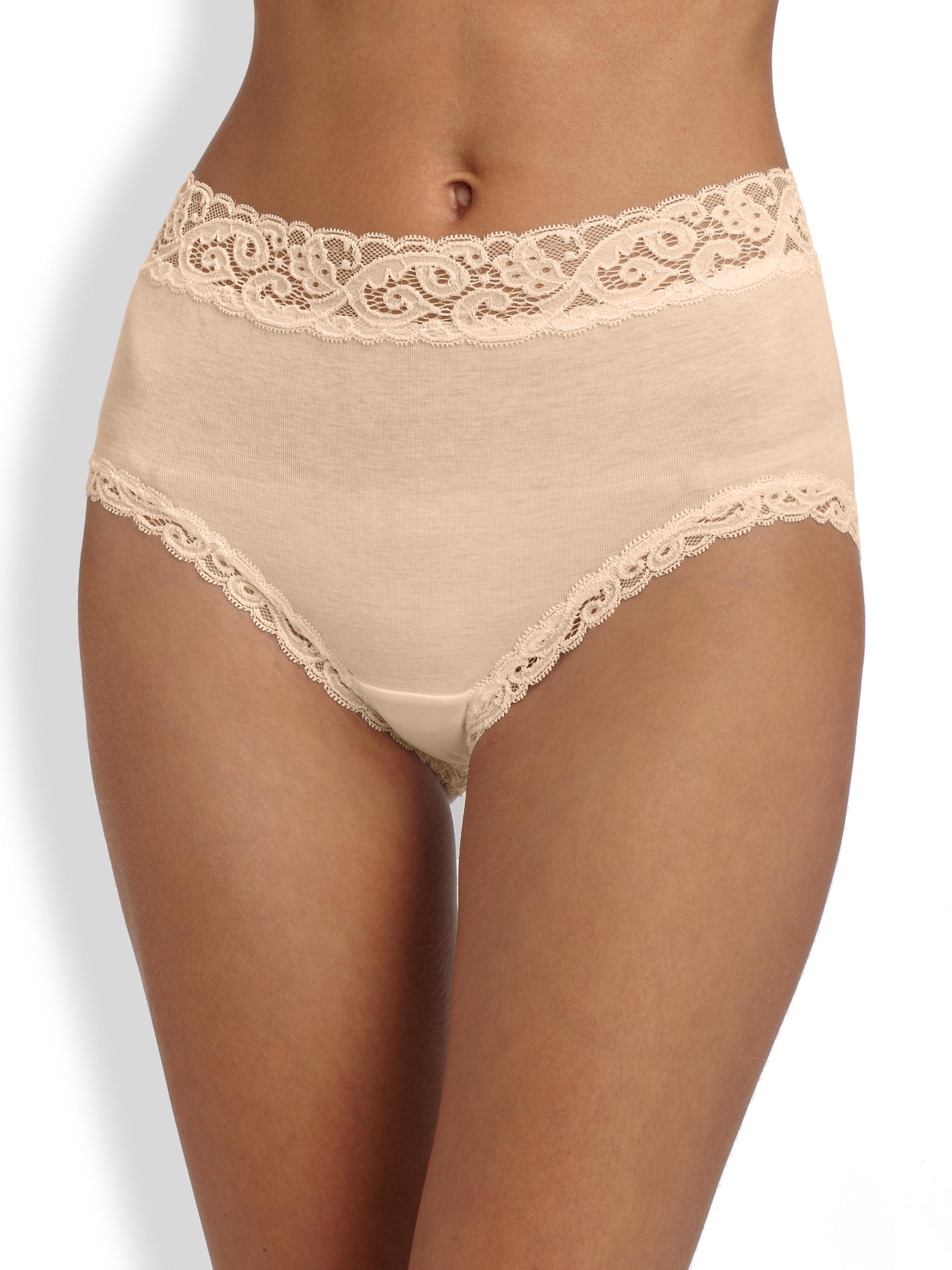 Hanro Women's Moments Full-Coverage Brief - Skin