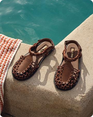 https://cdn.saksfifthavenue.com/is/image/saks/051926_SH_TOUT