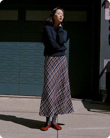 https://cdn.saksfifthavenue.com/is/image/saks/061626_WA_CLOTHING_TOPNAV_TOUT?scl=1&qlt=85