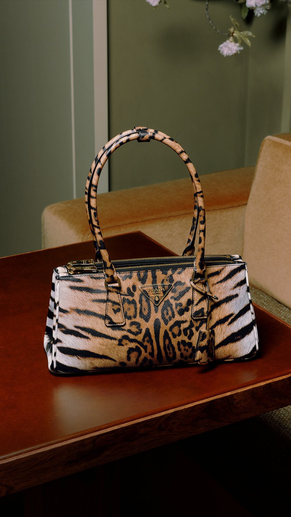 希少 襟レザー USA製 カバーオール SAKS FIFTH AVENUE M 希少 襟レザー USA製 カバーオール SAKS FIFTH AVENUE M