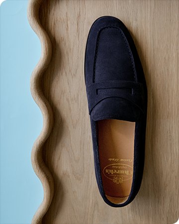 https://cdn.saksfifthavenue.com/is/image/saks/090225_MS_SH_TOUT?scl=1&qlt=85