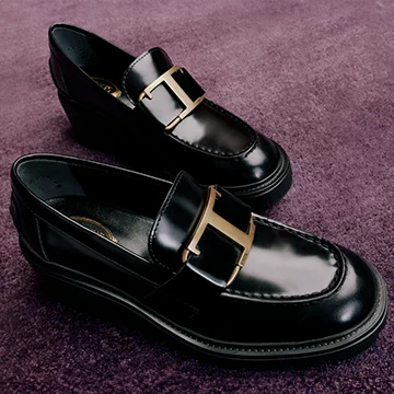 Saks off fifth women's shoes top